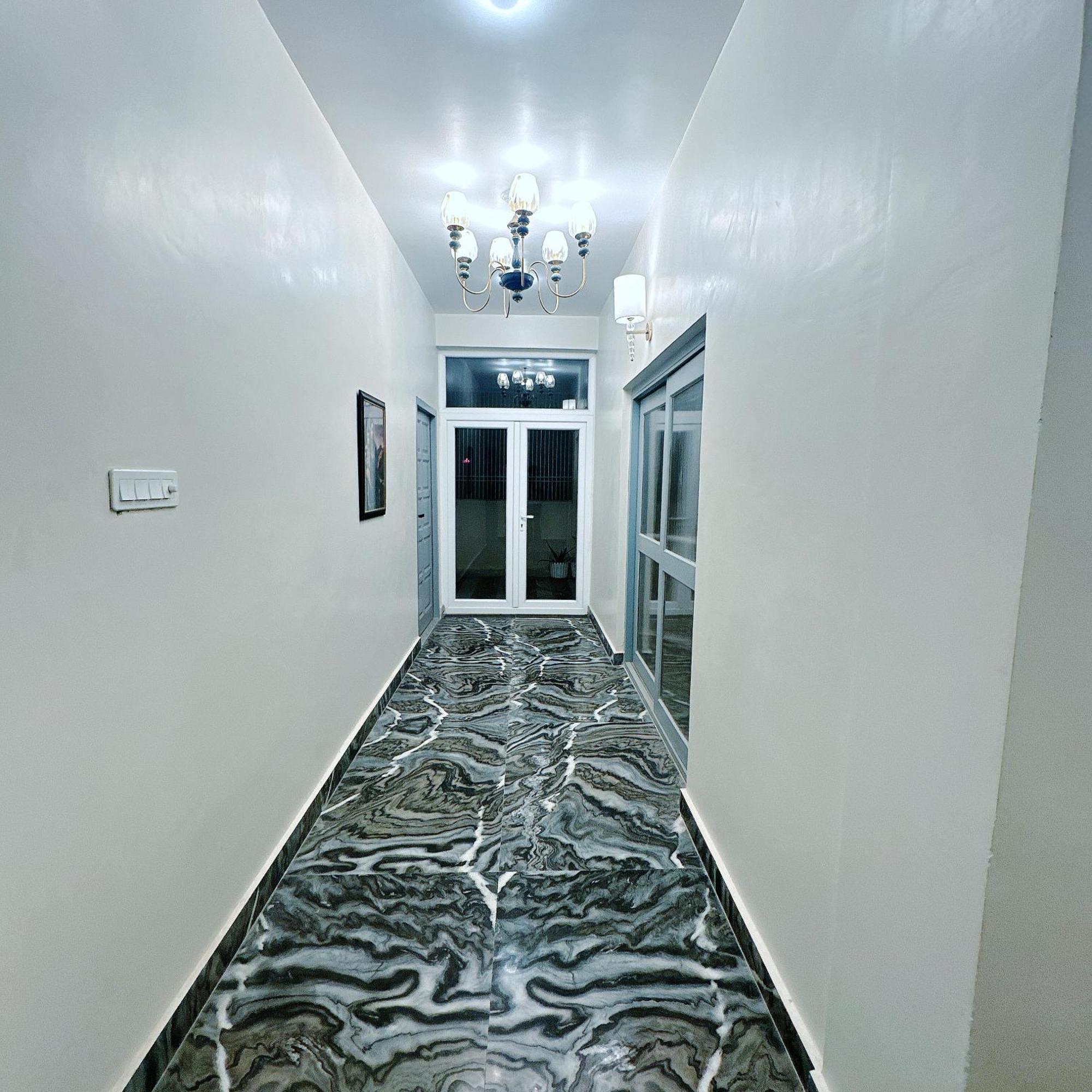 Vraj Vilas Vrindāvan Exterior foto